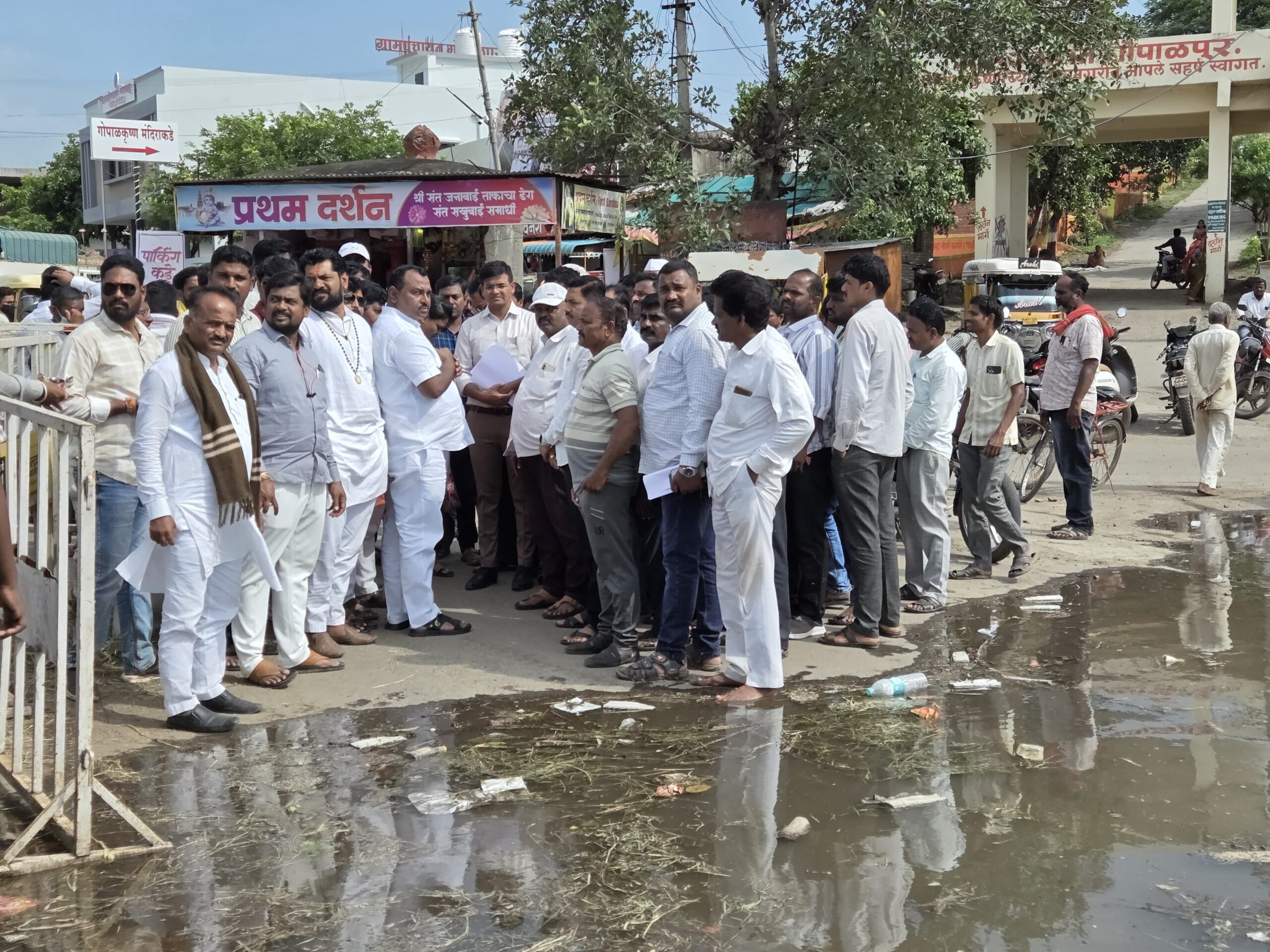 चंद्रभागेला महापूर; आमदार समाधान आवताडे यांनी केली पूरस्थितीची पाहणी