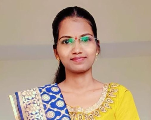 औंधची सोनाली कुंभार हिची धुळे जिल्ह्यात तलाठी पदावर नेमणूक